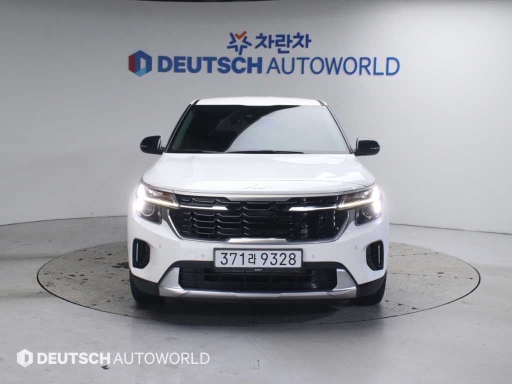 KIA Seltos - Vista 3