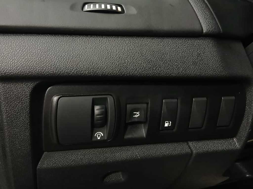 SAMSUNG SM3 - Vista 9