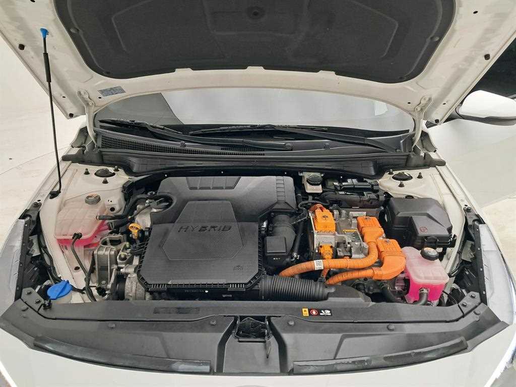 HYUNDAI Avante 2023 Blanco - Importación desde Corea - HF Imports Iquique - Foto 18