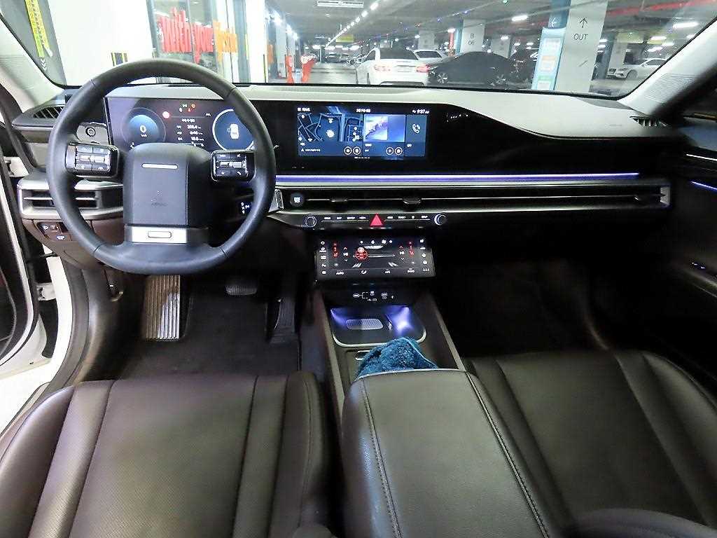 HYUNDAI Grandeur - Vista 10