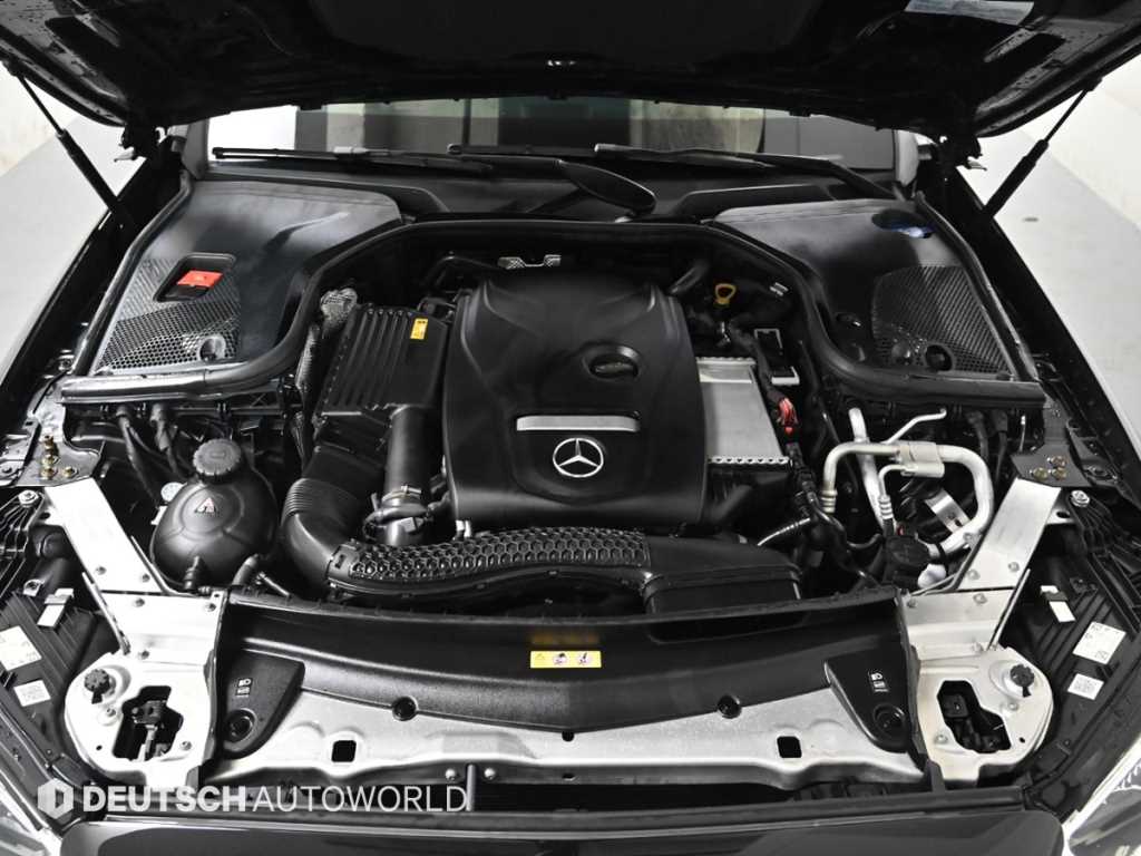 Mercedes Benz E class - Vista 6