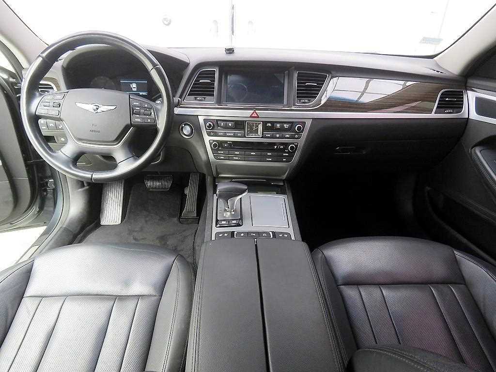 Genesis G80 - Vista 7