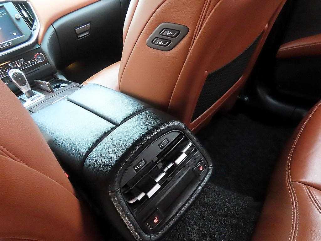 Maserati Ghibli 2015 Blanco - Importación desde Corea - HF Imports Iquique - Foto 17