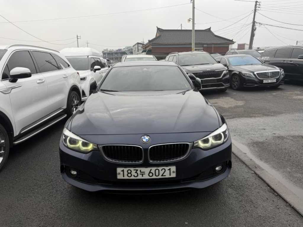 BMW 4 Series - Vista 4