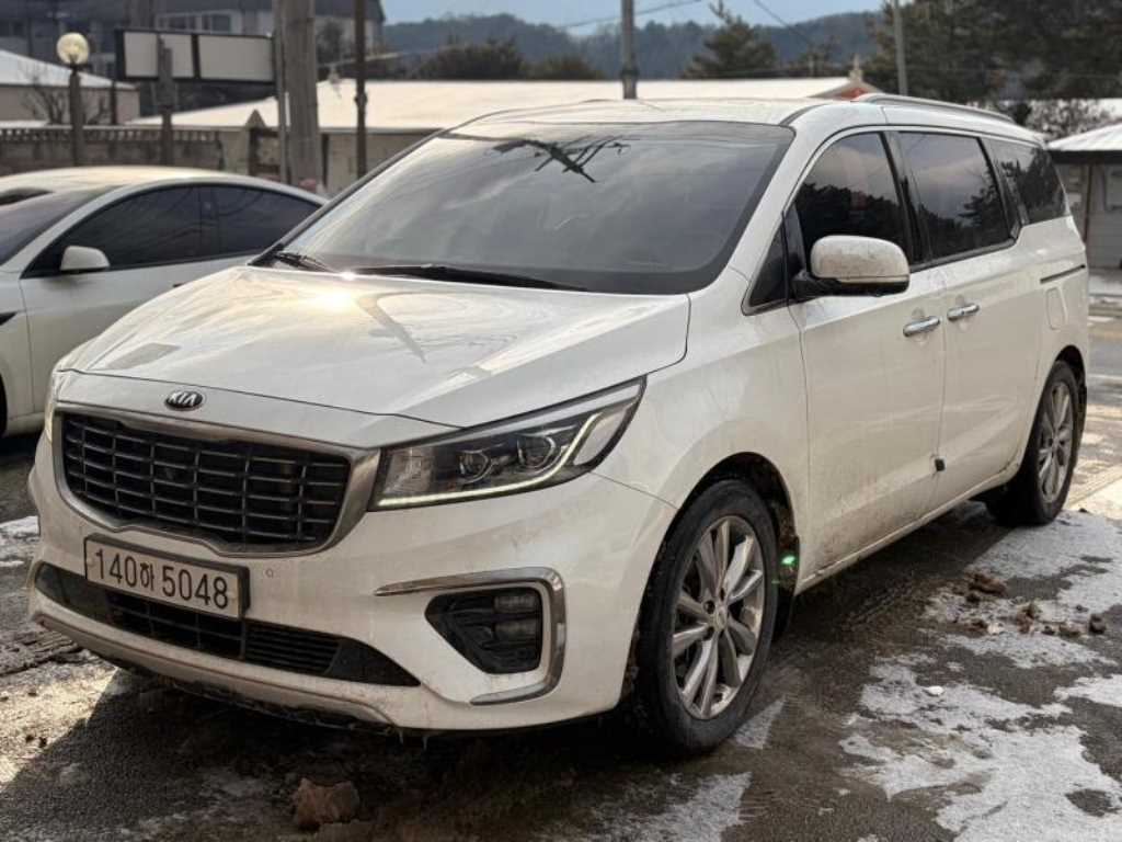 KIA Carnival - Vista 2