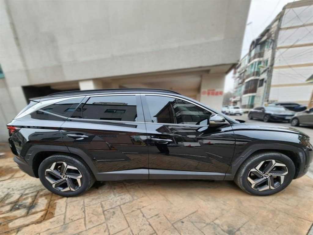 HYUNDAI Tucson - Vista 4