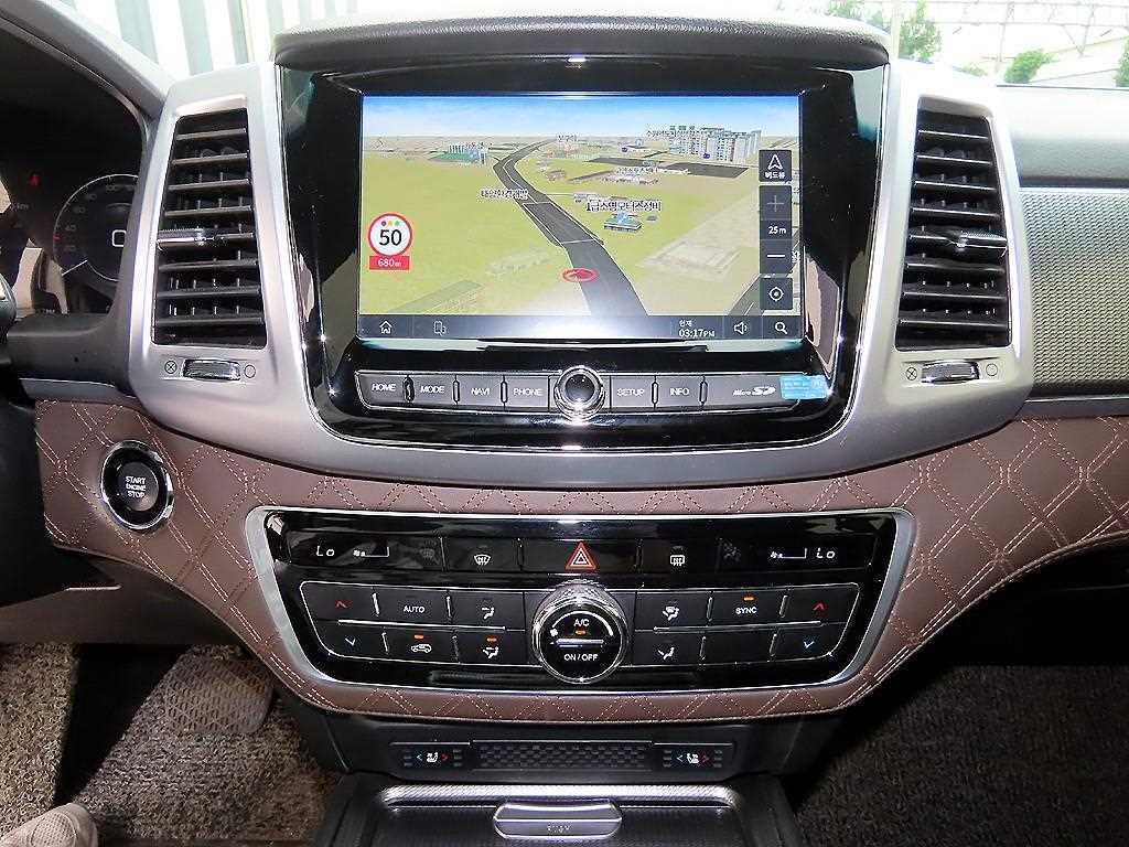 Ssangyong Rexton 2021 Blanco - Importación desde Corea - HF Imports Iquique - Foto 13