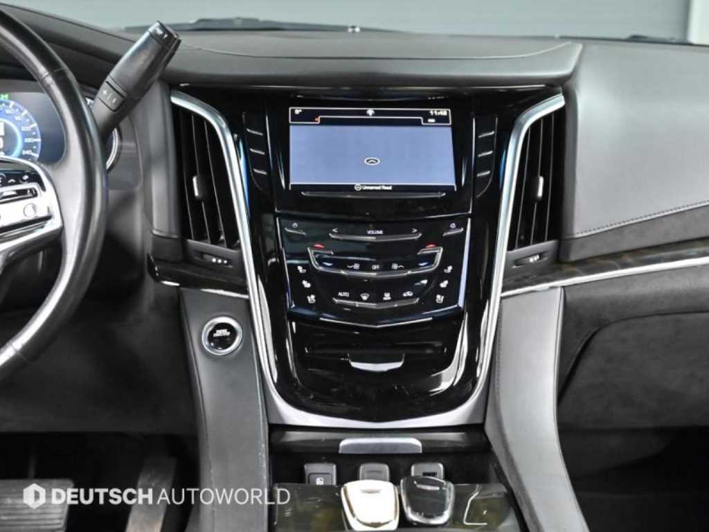 Cadillac Escalade - Vista 12