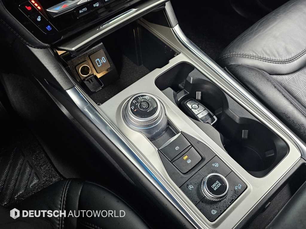 Ford Explorer - Vista 9