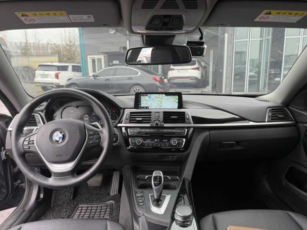 BMW 4 Series - Vista 6