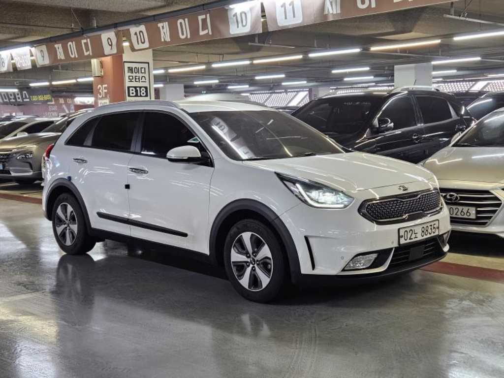 KIA Niro 2018 Blanco - Importación desde Corea - HF Imports Iquique - Foto 1