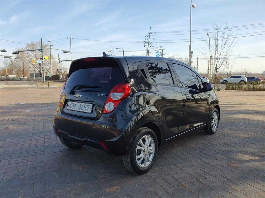 Chevrolet Spark - Vista 6