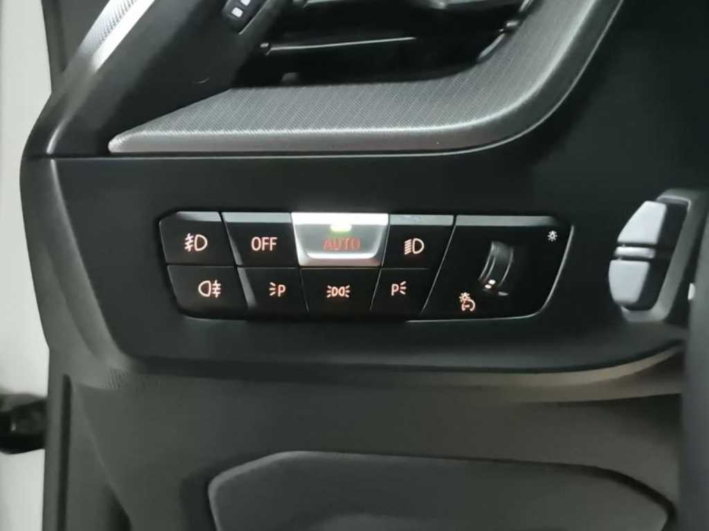 BMW 2 series - Vista 10