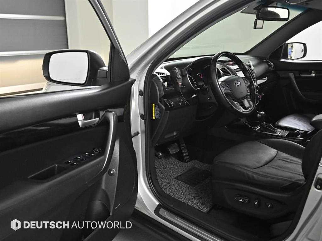 KIA Sorento - Vista 11