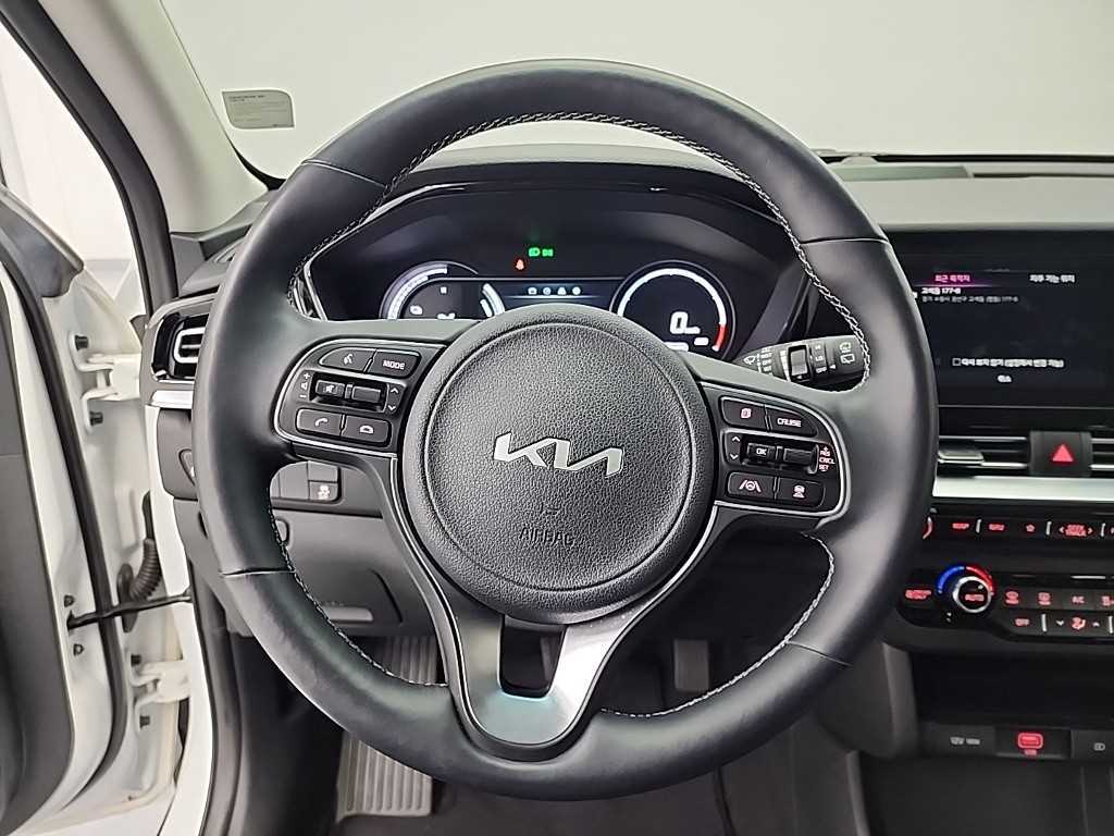KIA Niro - Vista 9
