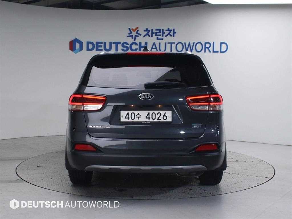 KIA Sorento - Vista 4