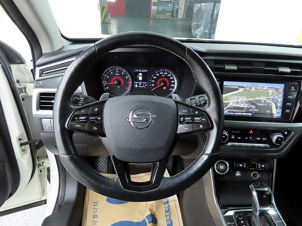 Ssangyong Korando - Vista 9