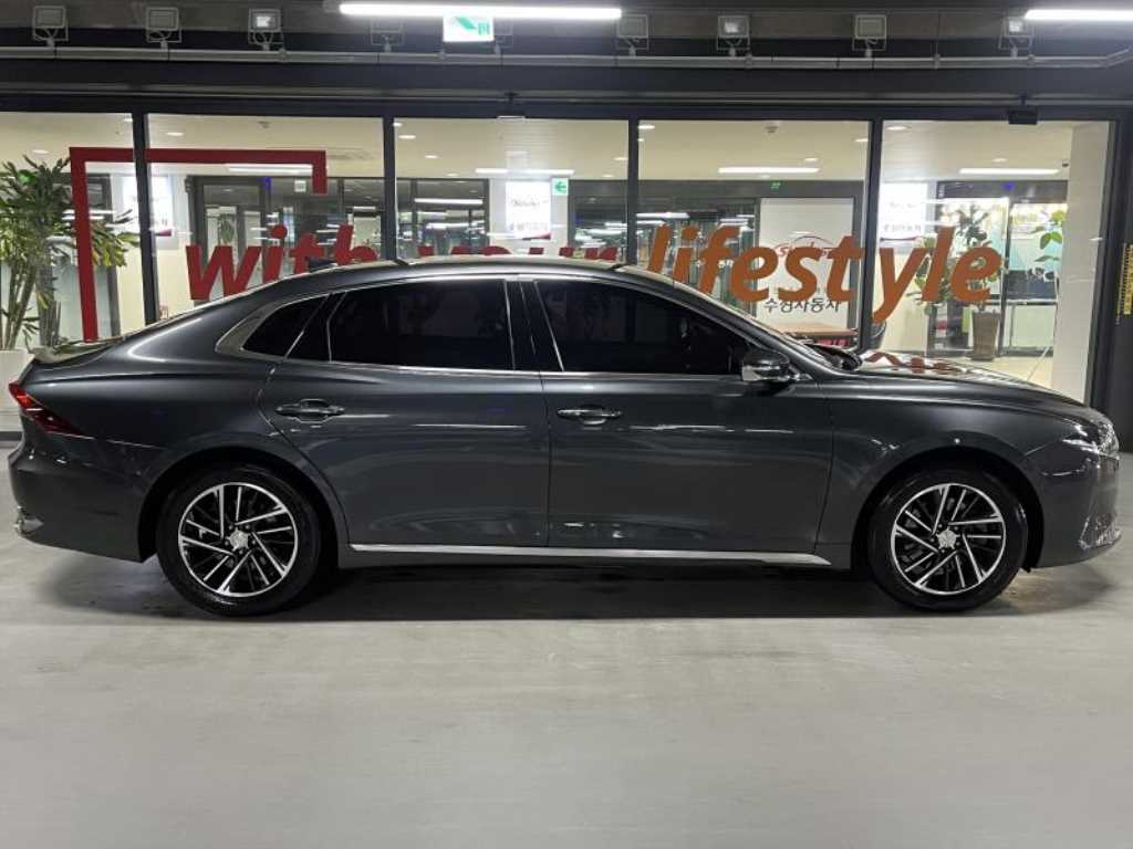 HYUNDAI Grandeur - Vista 3