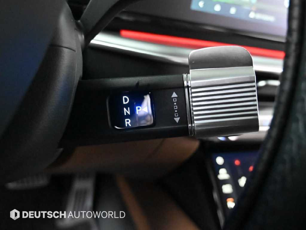 HYUNDAI Grandeur - Vista 9