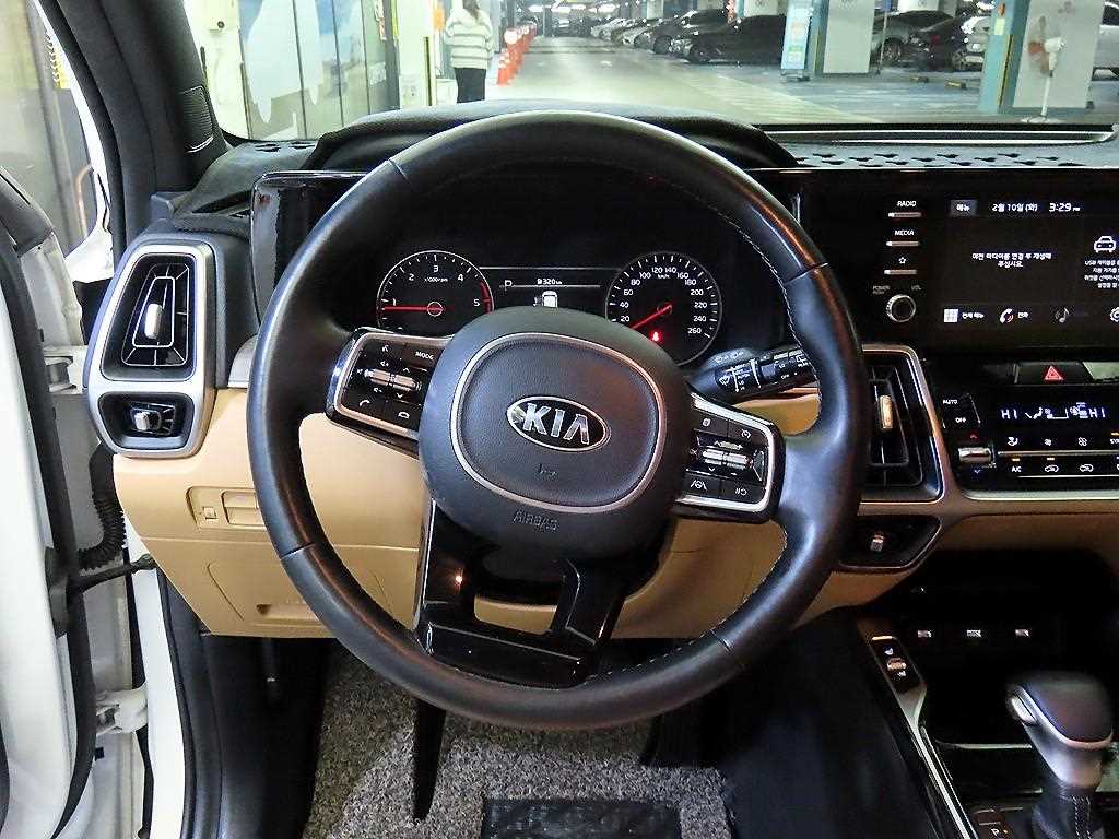 KIA Sorento - Vista 8
