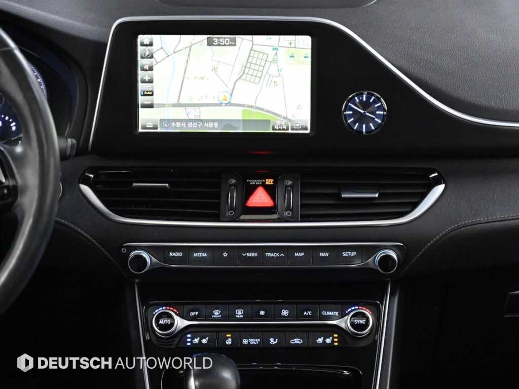 HYUNDAI Grandeur - Vista 12