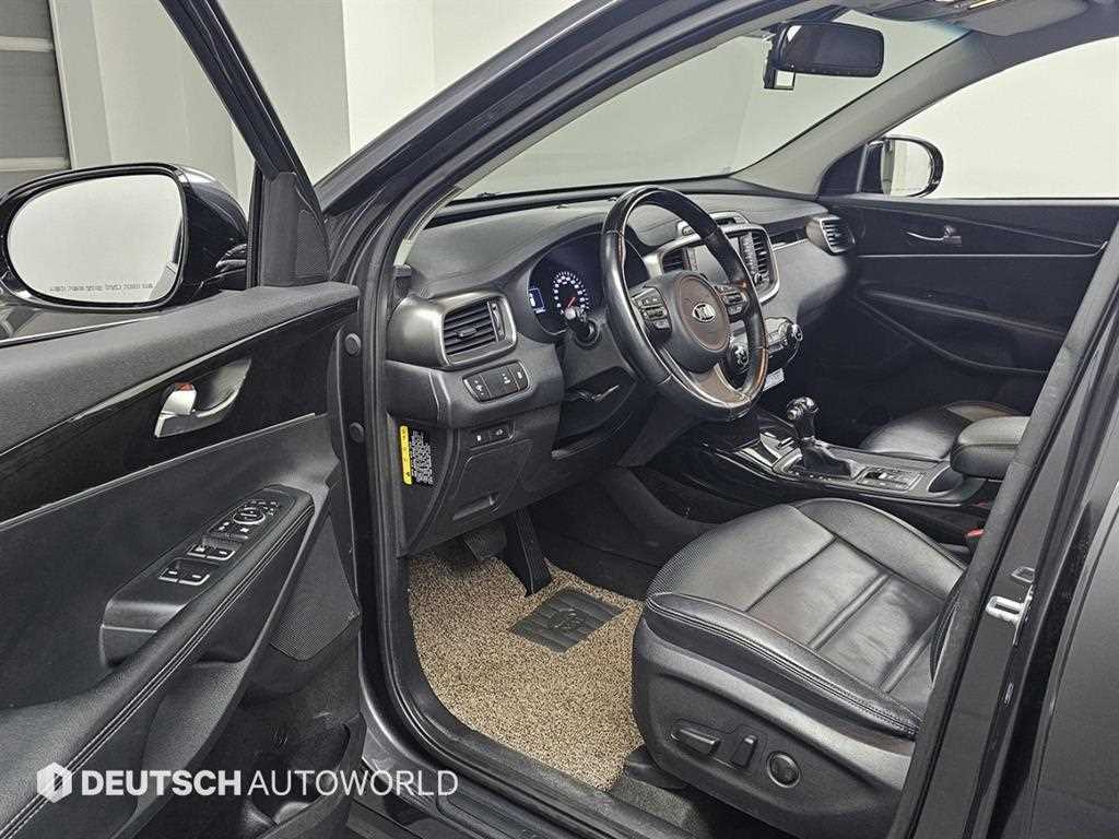 KIA Sorento - Vista 11