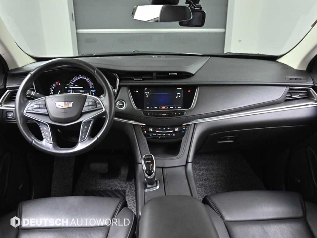 Cadillac XT5 - Vista 7
