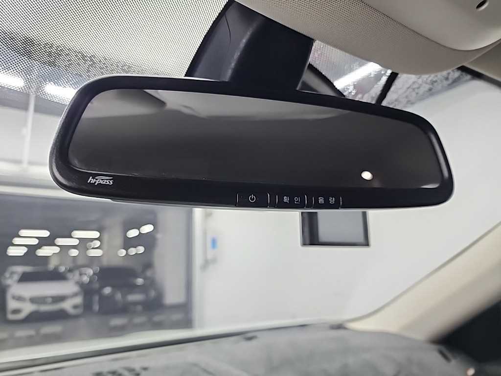 SAMSUNG QM6 2022 Blanco - Importación desde Corea - HF Imports Iquique - Foto 17