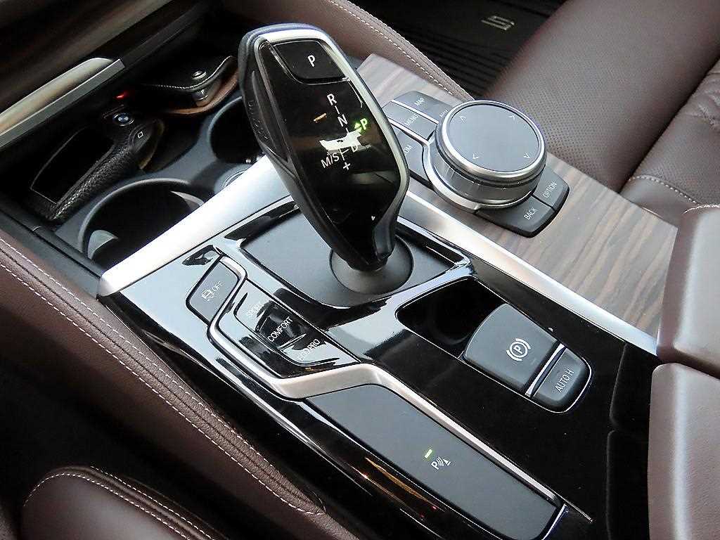 BMW 5 Series - Vista 11