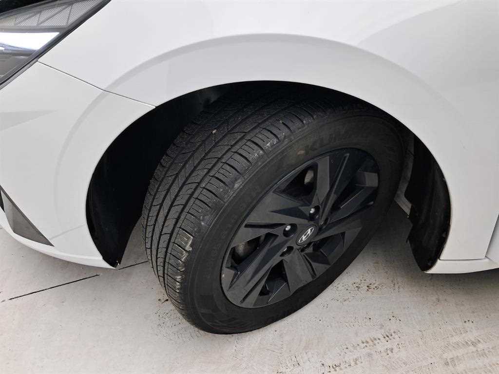 HYUNDAI Avante 2023 Blanco - Importación desde Corea - HF Imports Iquique - Foto 19