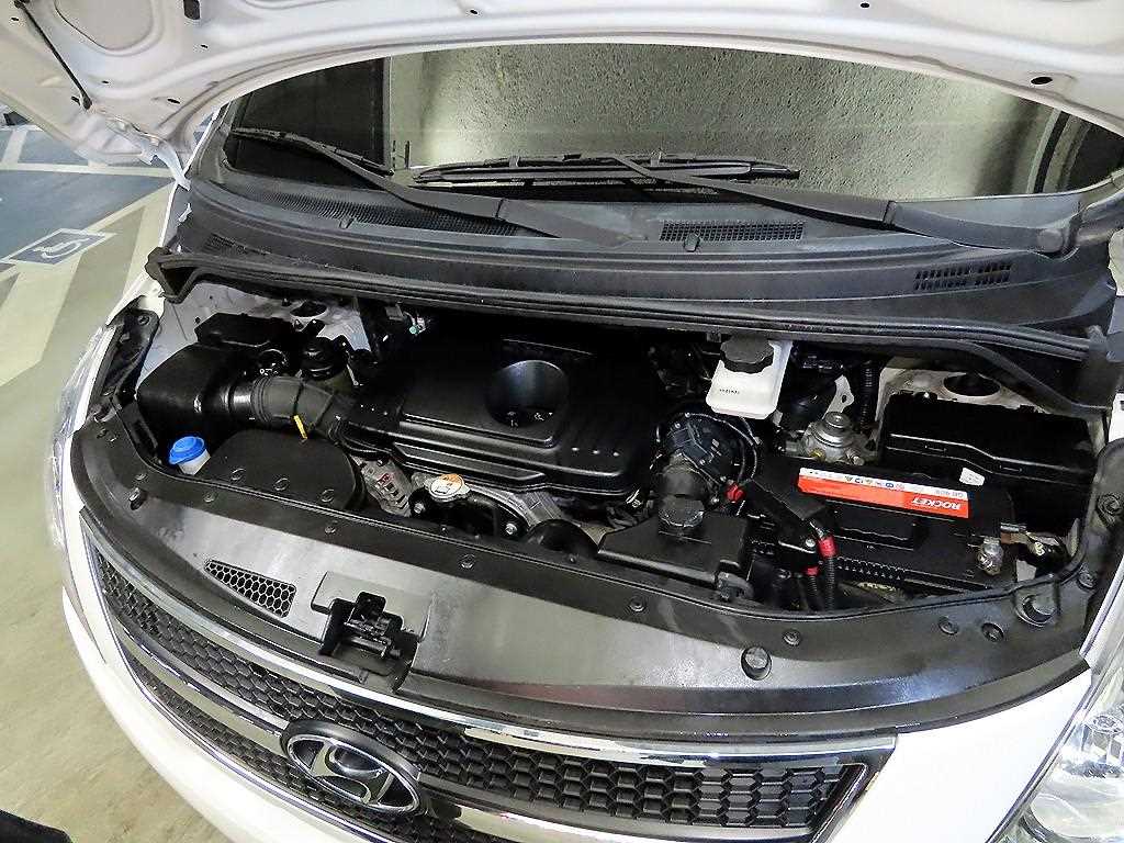 HYUNDAI Starex 2014 - Importación desde Corea - HF Imports Iquique - Foto 17