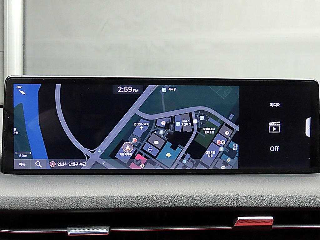 Genesis GV70 2022 - Importación desde Corea - HF Imports Iquique - Foto 13