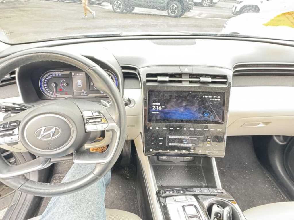 HYUNDAI Tucson - Vista 7