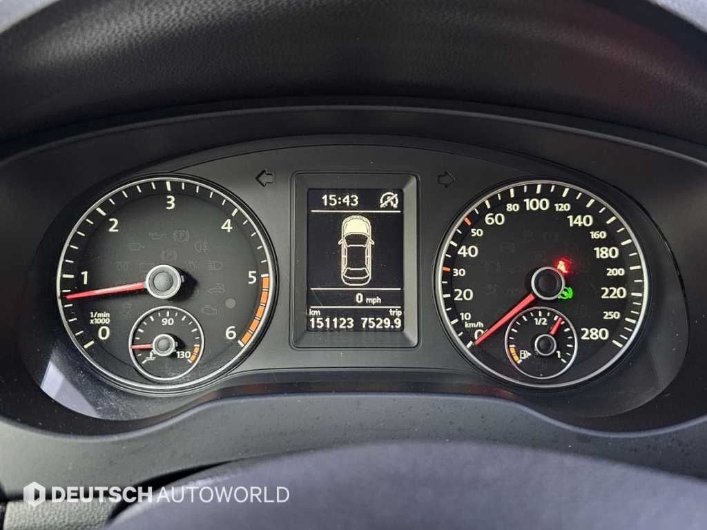 Volkswagen Jetta - Vista 8