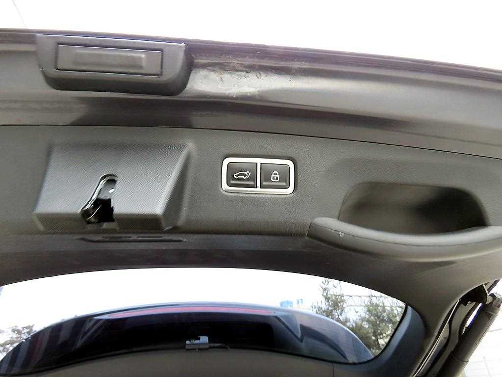 KIA Sorento 2022 Gris - Importación desde Corea - HF Imports Iquique - Foto 17