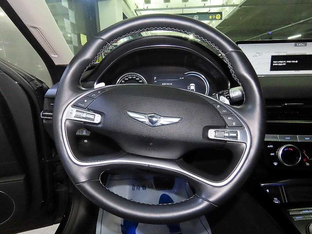 Genesis G80 - Vista 8