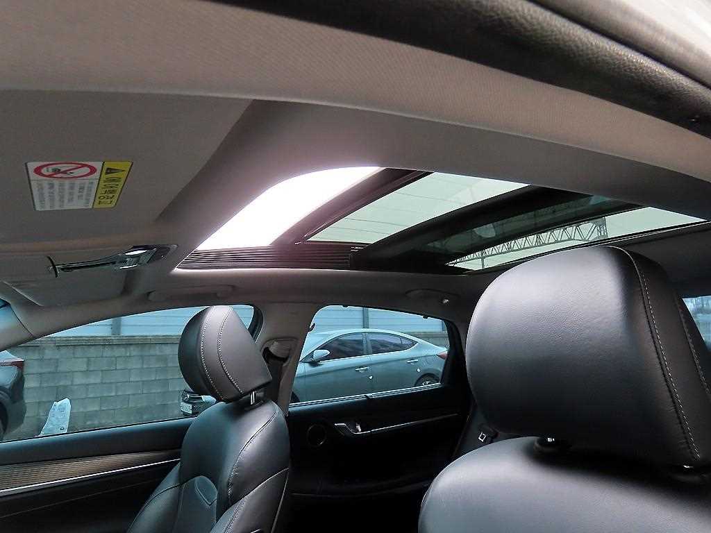 HYUNDAI Grandeur 2019 Blanco - Importación desde Corea - HF Imports Iquique - Foto 17