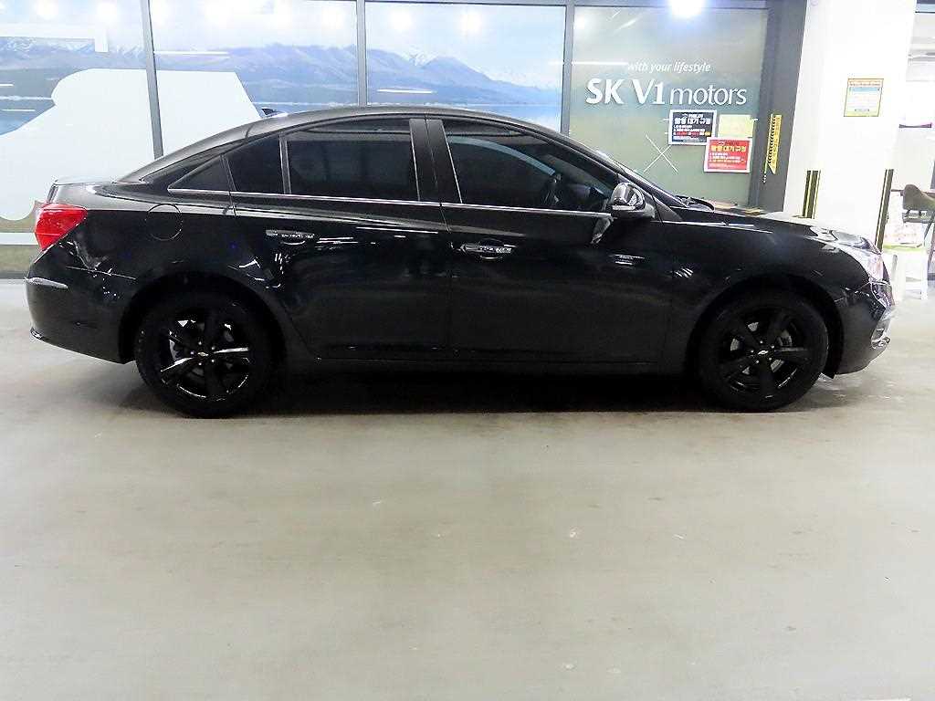 Chevrolet Cruise - Vista 3