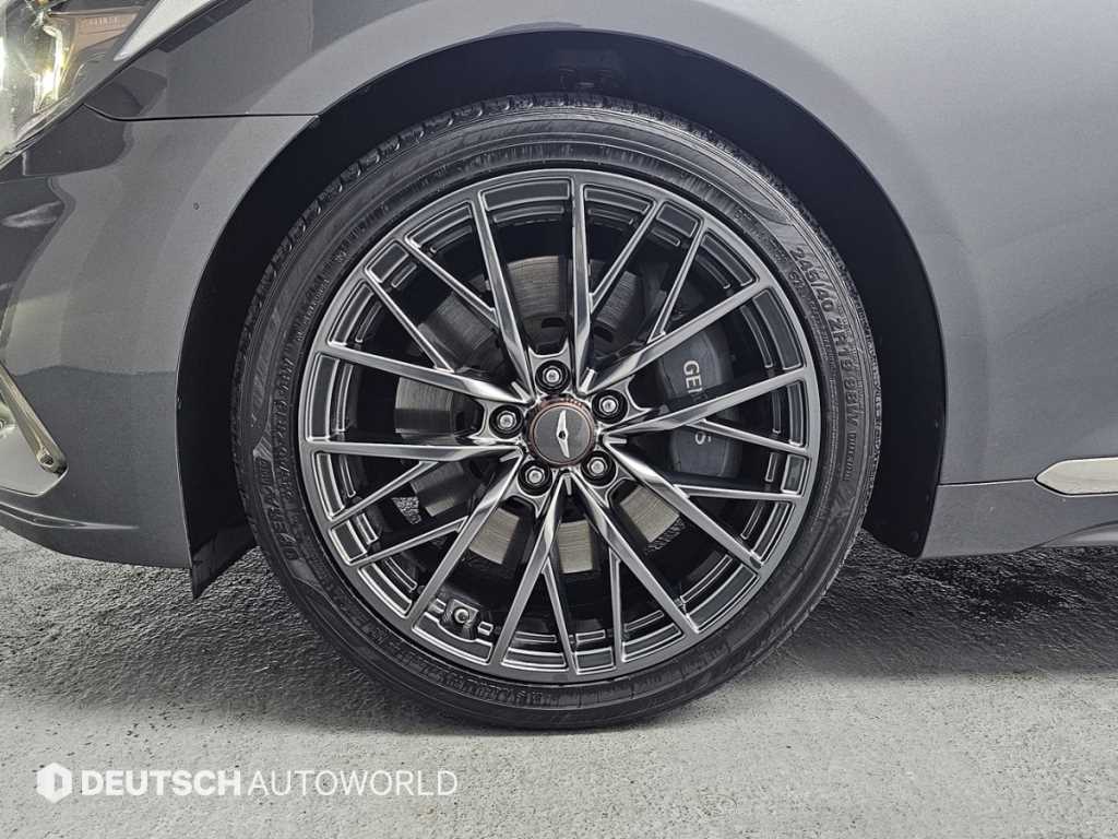 Genesis G80 - Vista 5