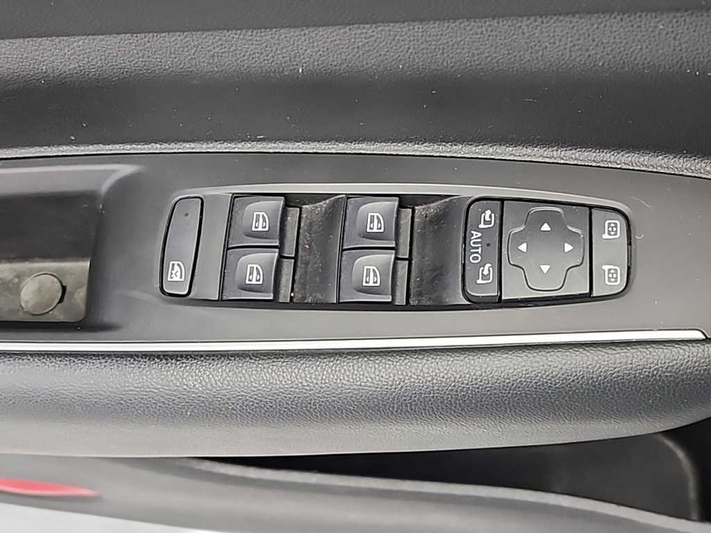 SAMSUNG QM6 2022 Blanco - Importación desde Corea - HF Imports Iquique - Foto 19