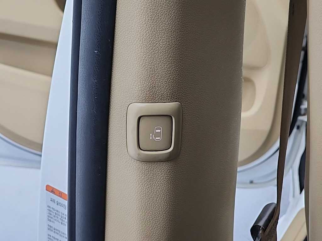 KIA Carnival 2017 - Importación desde Corea - HF Imports Iquique - Foto 13