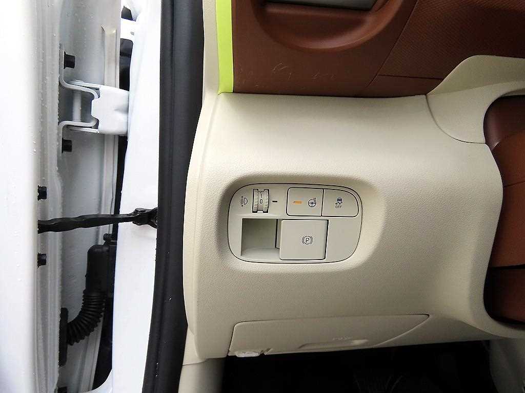 HYUNDAI Casper - Vista 12