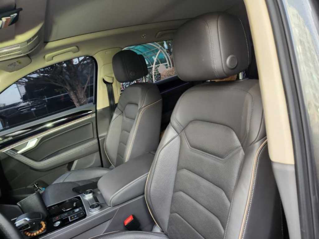 Volkswagen Touareg - Vista 4