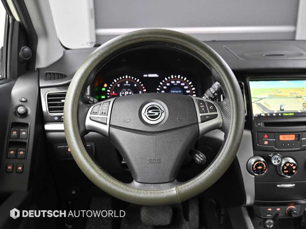 Ssangyong Korando 2013 Blanco - Importación desde Corea - HF Imports Iquique - Foto 13