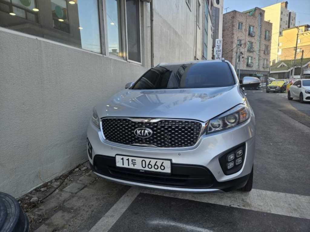 KIA Sorento - Vista 6
