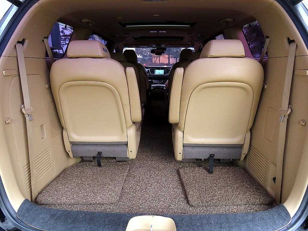 KIA Carnival 2016 Negro - Importación desde Corea - HF Imports Iquique - Foto 16