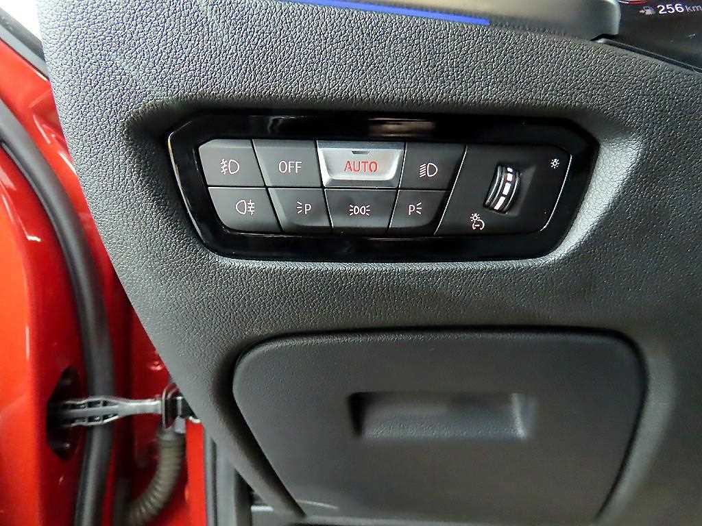 BMW 3 series 2021 Rojo - Importación desde Corea - HF Imports Iquique - Foto 13