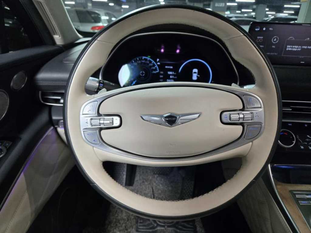 Genesis GV80 - Vista 12