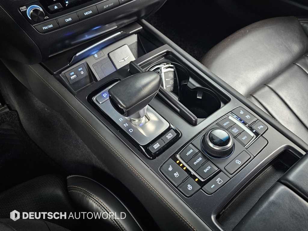 Genesis G80 - Vista 9