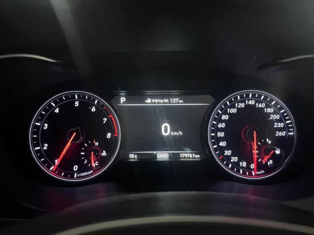 Genesis G70 - Vista 2